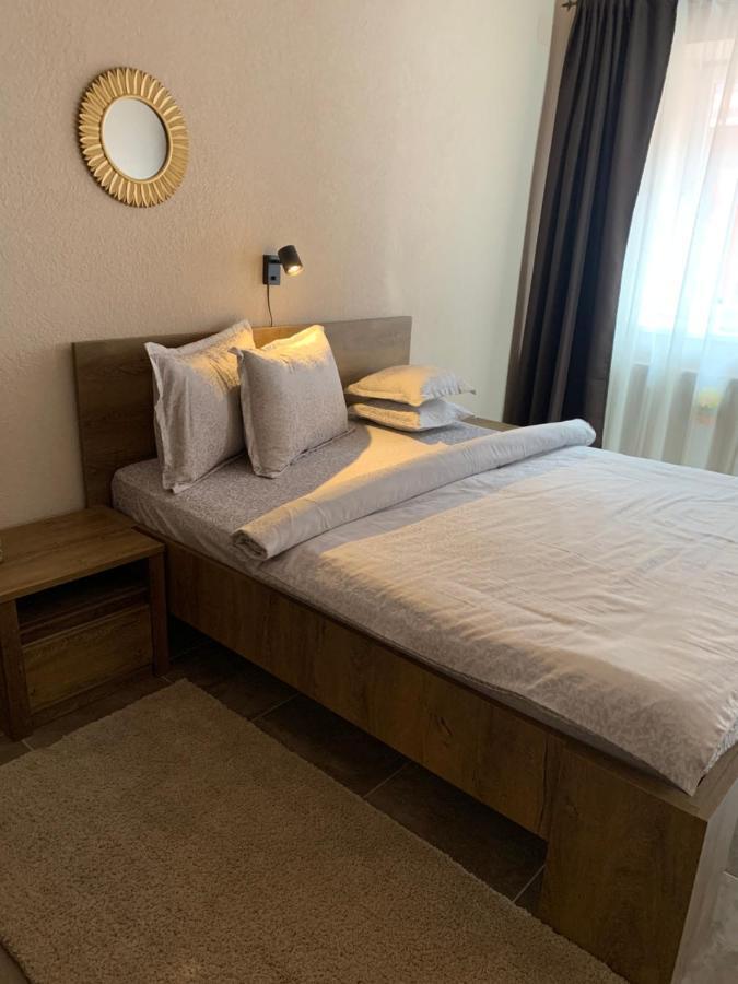 Braun Residence Săcele Exteriör bild