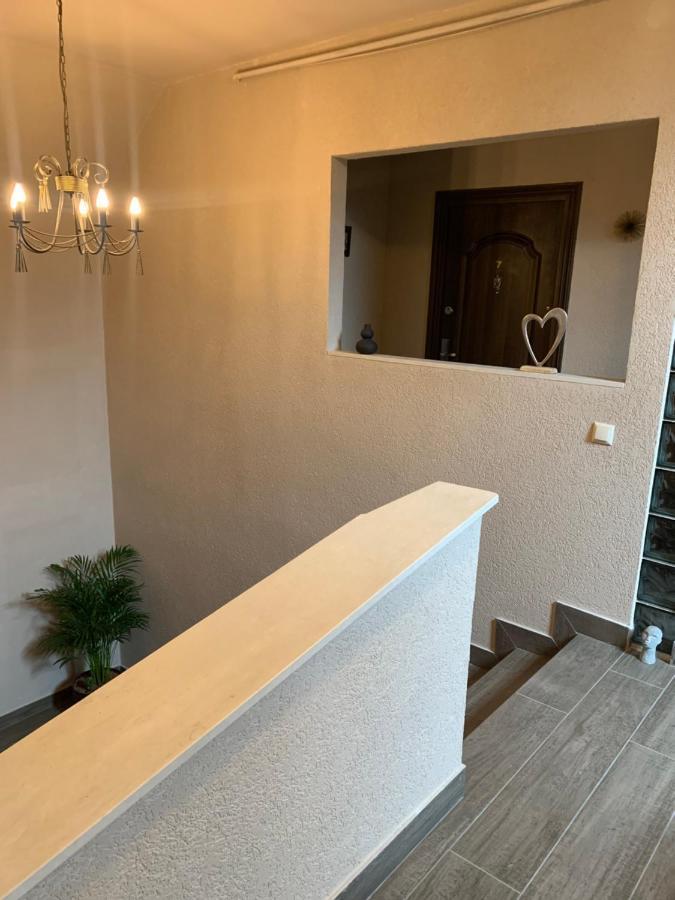 Braun Residence Săcele Exteriör bild