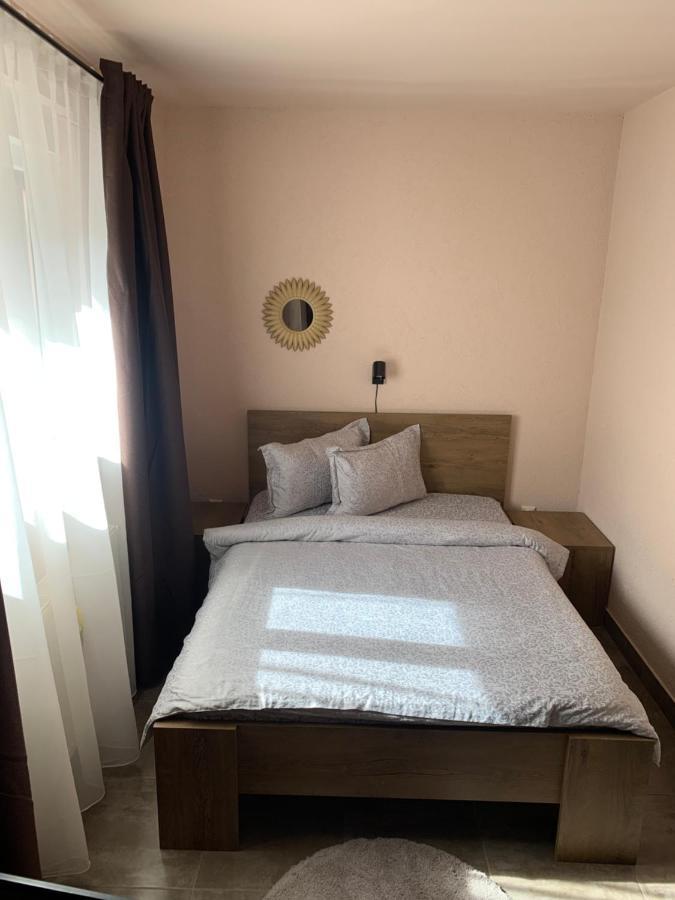 Braun Residence Săcele Exteriör bild