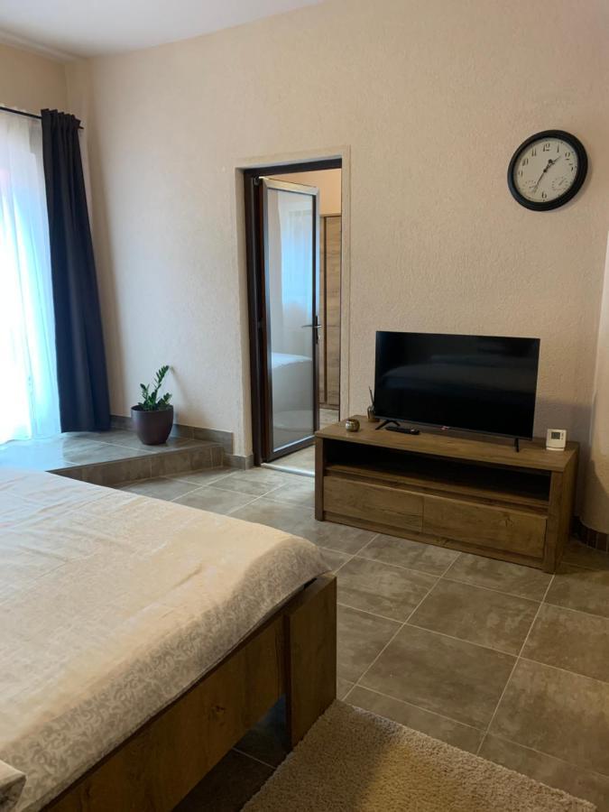 Braun Residence Săcele Exteriör bild