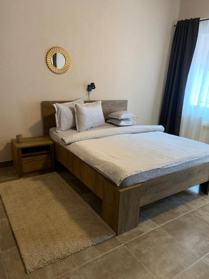 Braun Residence Săcele Exteriör bild